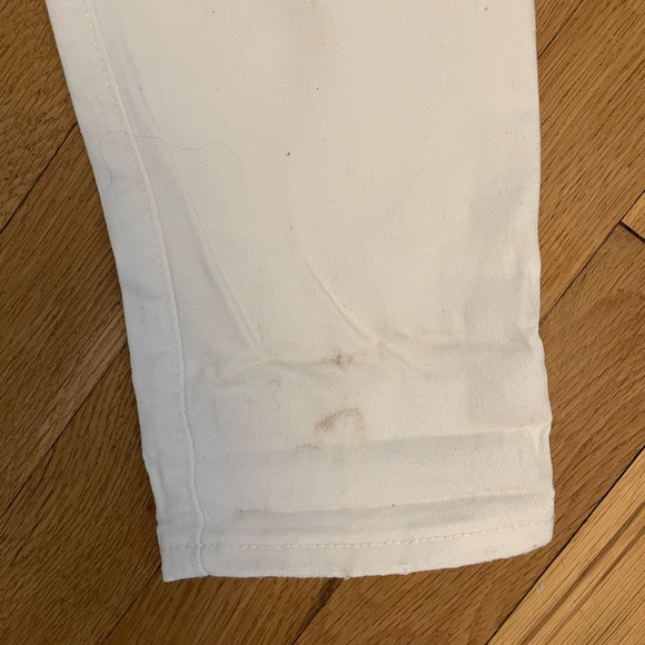 White distressed maternity jeans - Picture 2 of 7